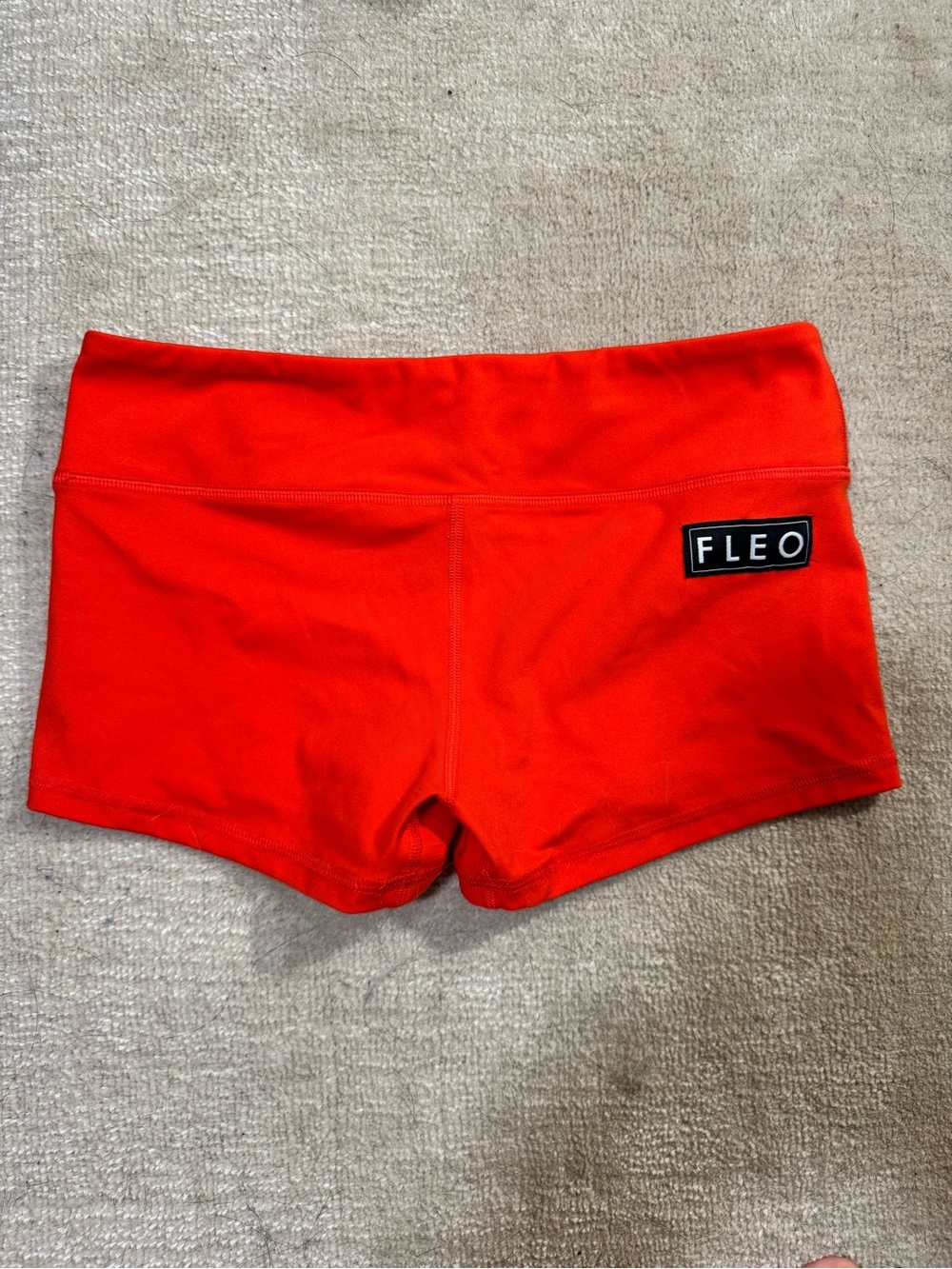 Fleo shorts medium